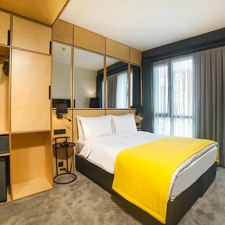 Trip Park Hotell 3*
